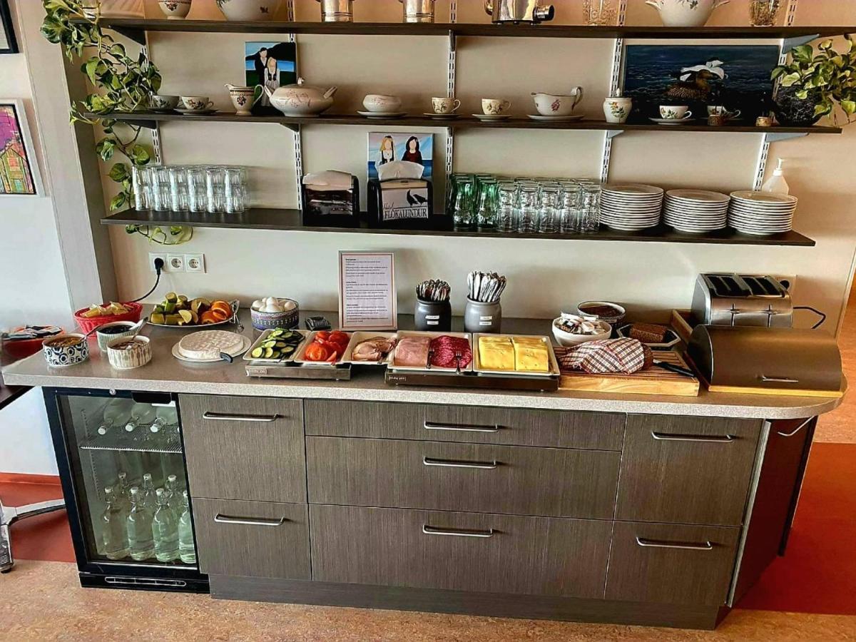 Hotel Flokalundur Brjanslaekur ภายนอก รูปภาพ