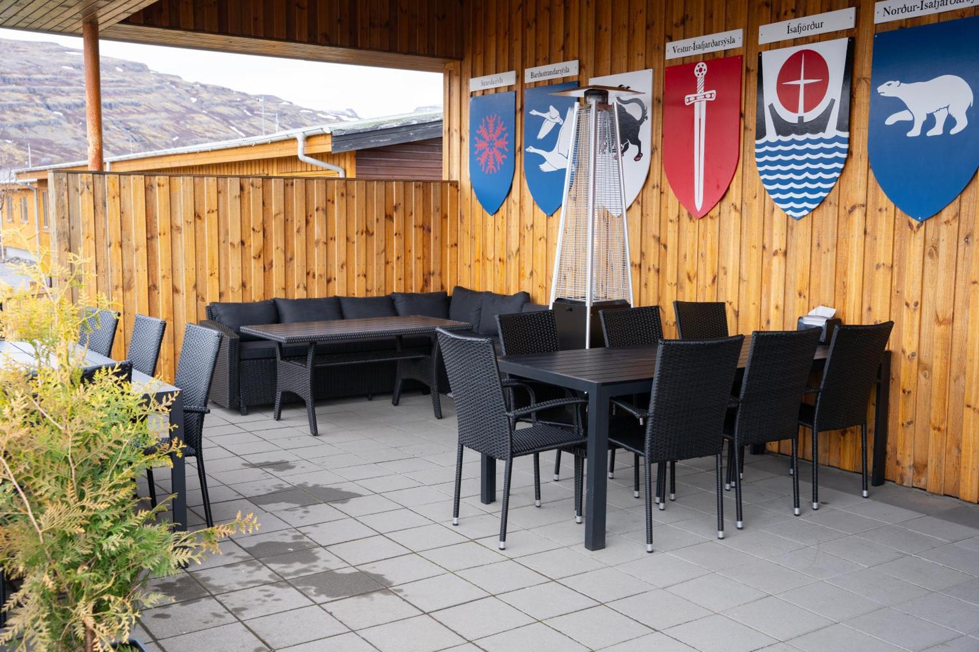 Hotel Flokalundur Brjanslaekur ภายนอก รูปภาพ
